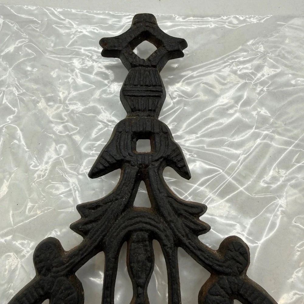 Wilton Cast Iron Trivet Lyre Heart Scroll Design Black Three Legged Vintage